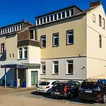 Kieler Foerde Otel