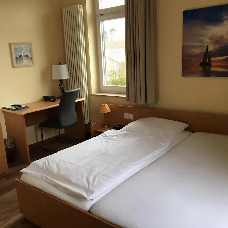 Kieler Förde Hotell 3*