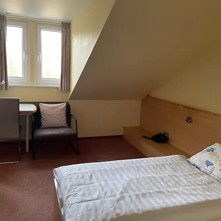 Kieler Foerde 3* Kiel