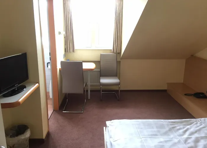 Hotel Kieler Foerde 3*