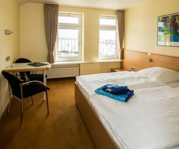 ホテル Kieler Foerde キール